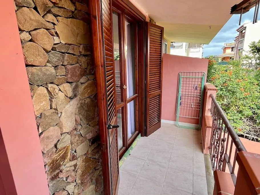 Apartment Casa Phedra By La Via Del Mare Viaggi E Vacanze Villasimius